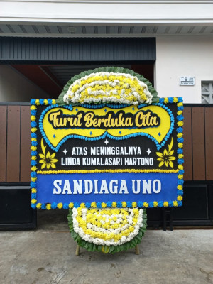 Papan Bunga Duka di Nagrak Utara